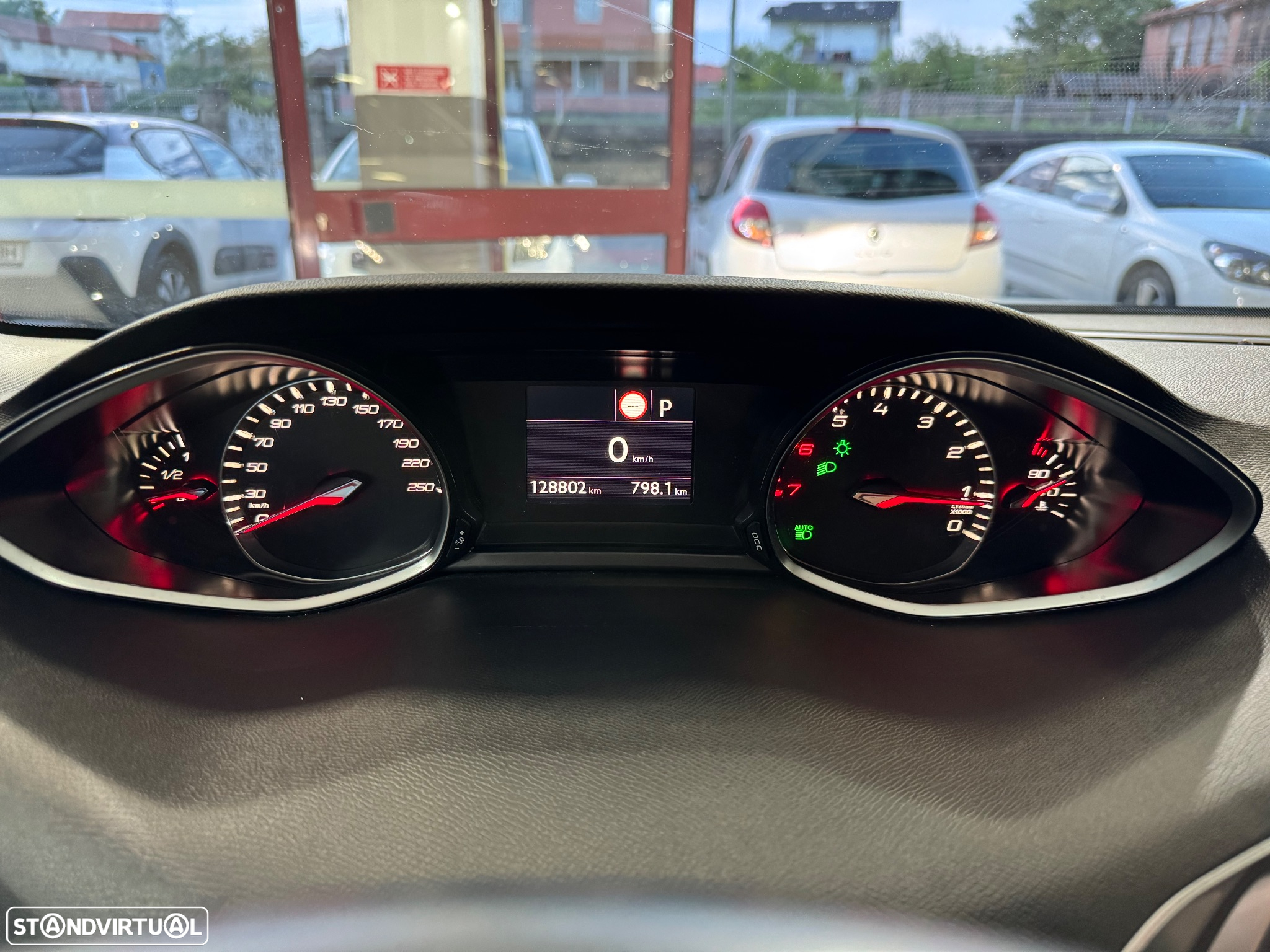 Peugeot 308 SW PureTech 130 GPF EAT8 Stop & Start Allure - 20