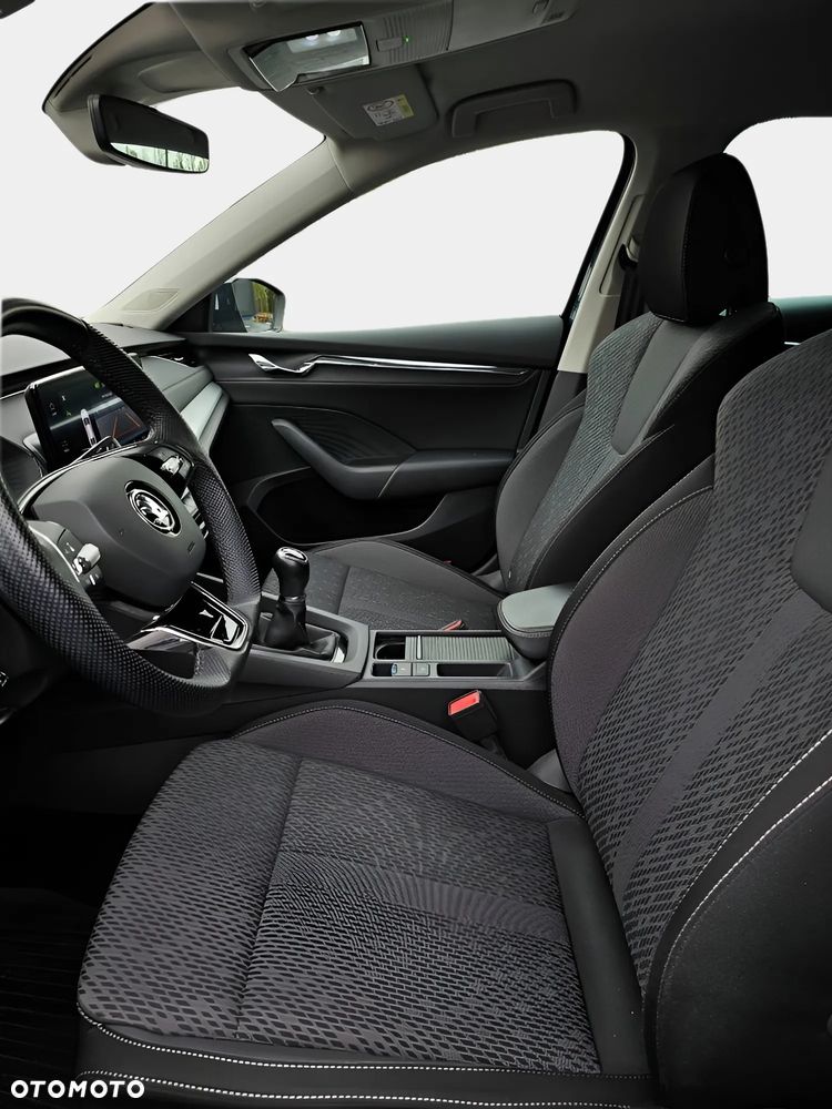 Skoda Octavia 1.5 TSI ACT Style - 35