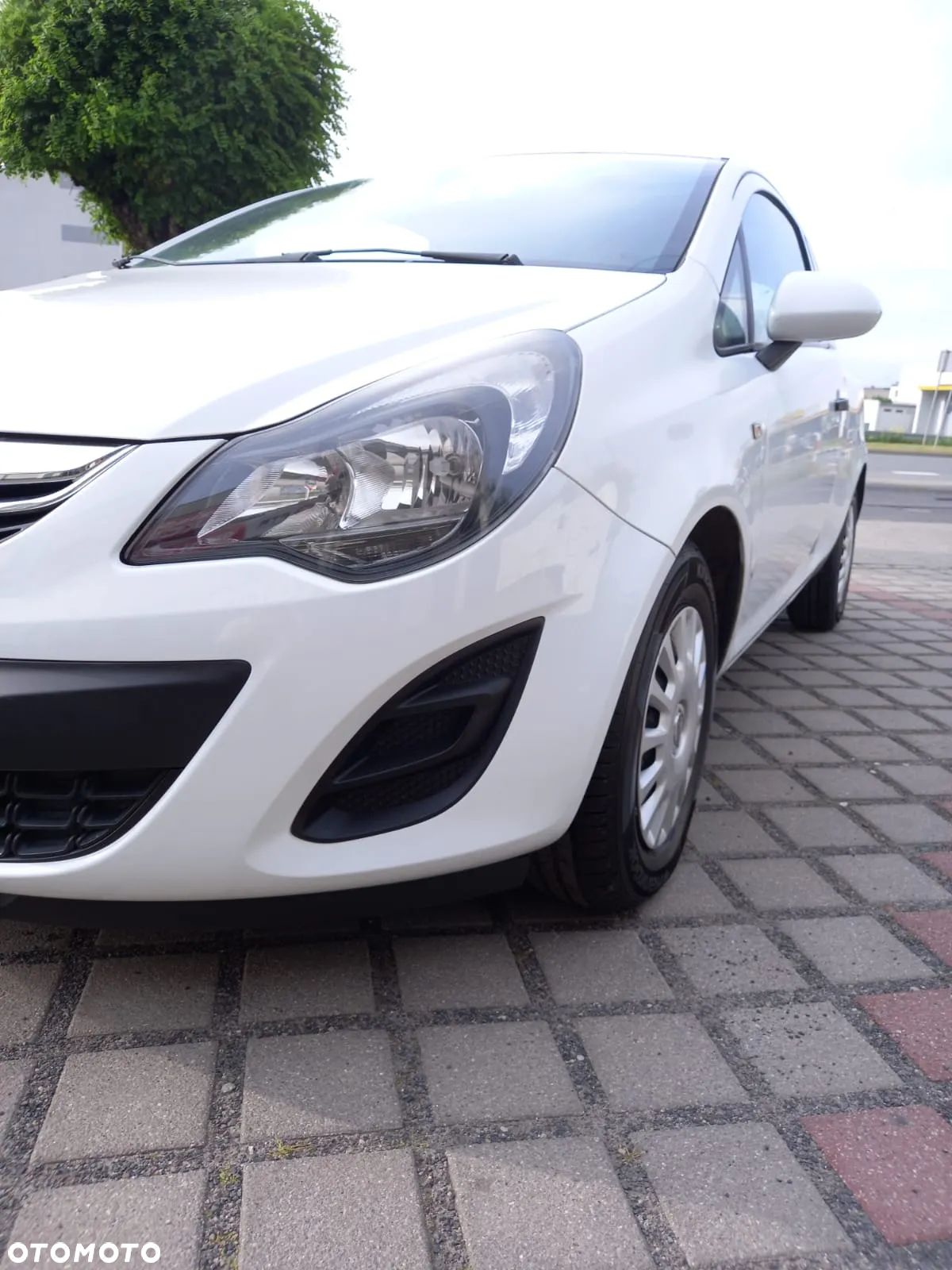 Opel Corsa 1.2 16V (ecoFLEX) Edition - 1