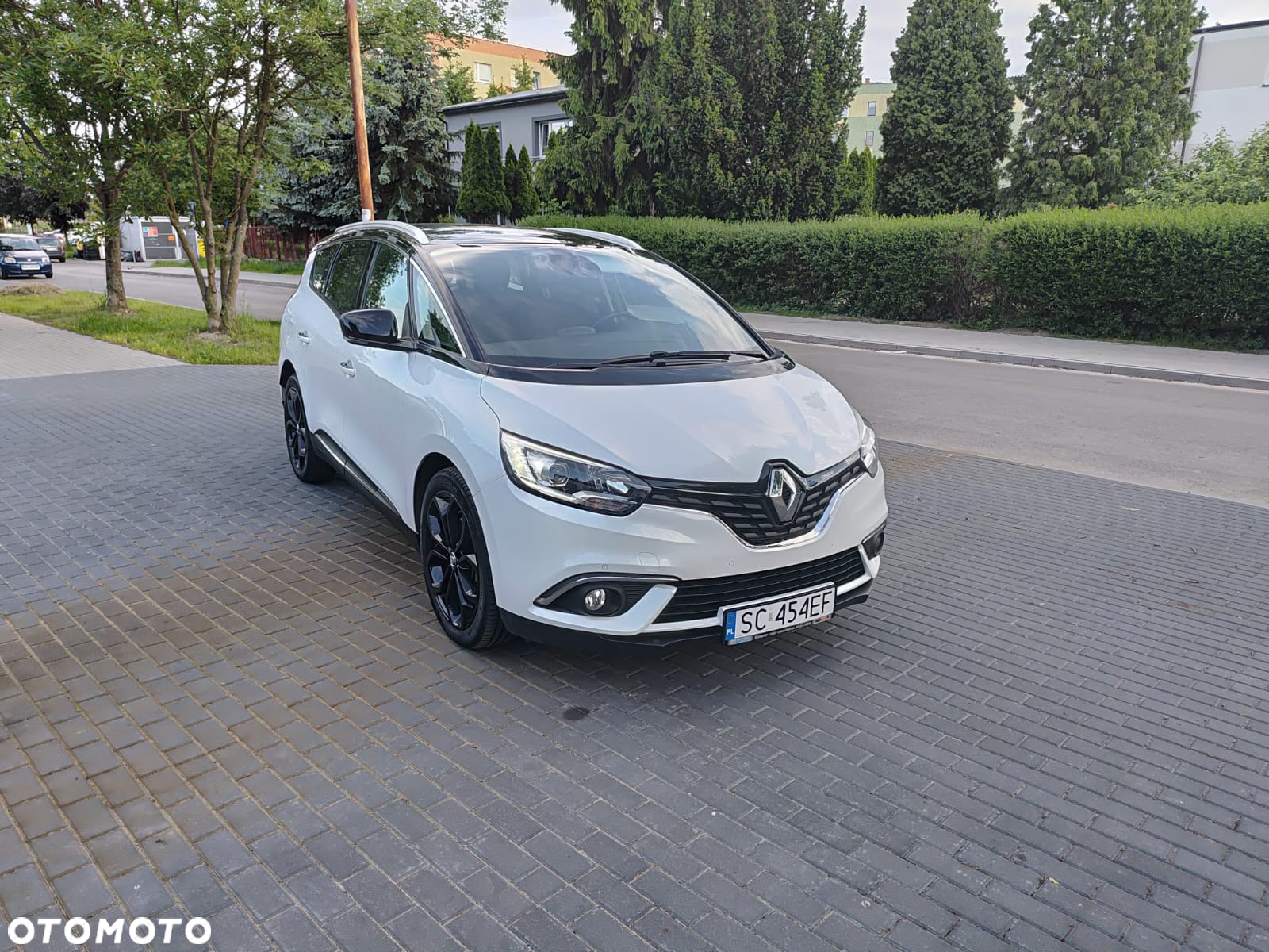 Renault Grand Scenic ENERGY dCi 130 INTENS - 2