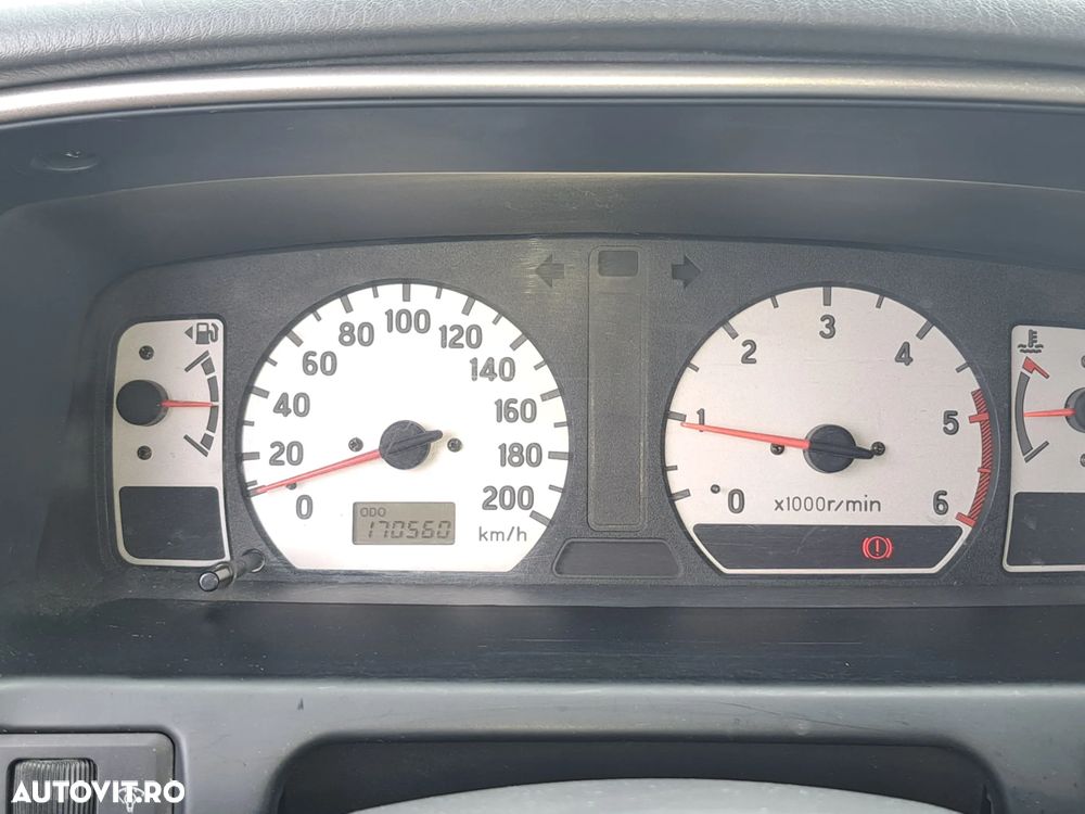 Mitsubishi Pajero Sport 2.5 TD Instyle - 5