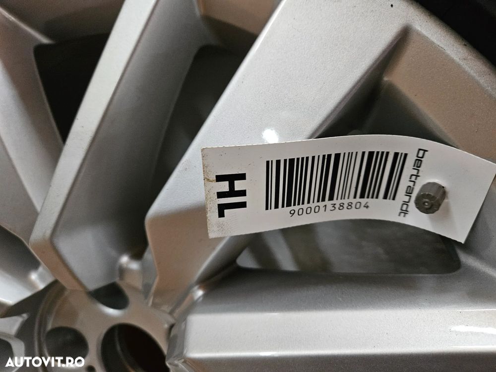 Jante Roti 19 Iarna VW Touareg Originale / Anvelope Iarna 255 55 R19 - 3