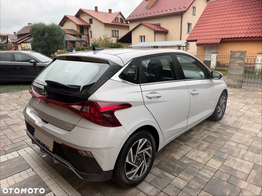 Hyundai i20 1.2 Modern - 38