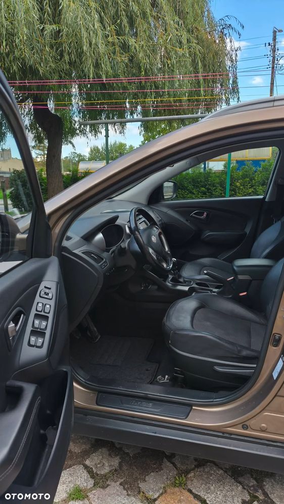Hyundai ix35 1.6 2WD Fifa World Cup Edition - 10