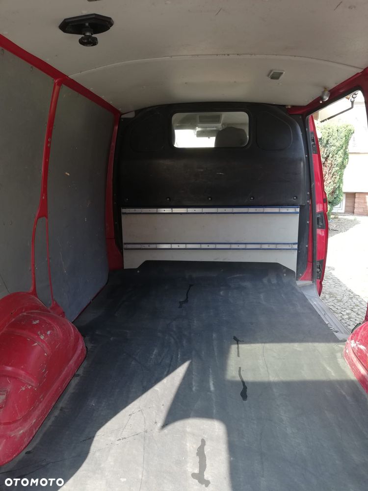 Volkswagen Transporter - 6