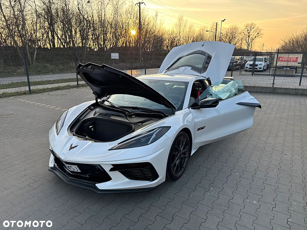 Chevrolet Corvette Stingray 3LT 6.2 V8 Automatik - 23