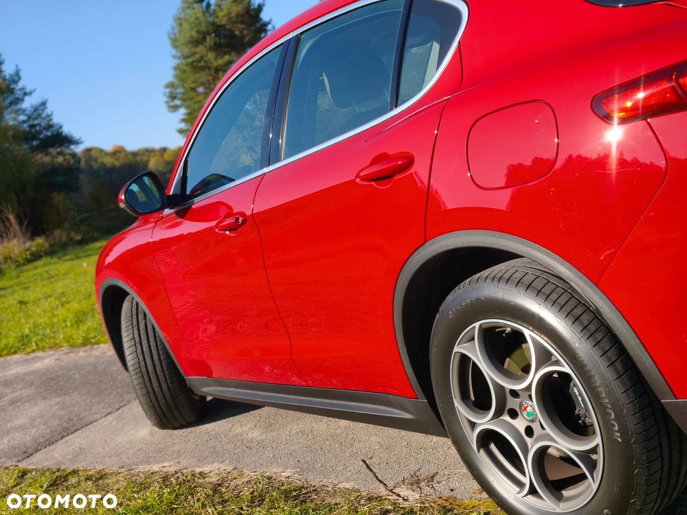 Alfa Romeo Stelvio 2.0 Turbo 16V AT8-Q4 Super - 4
