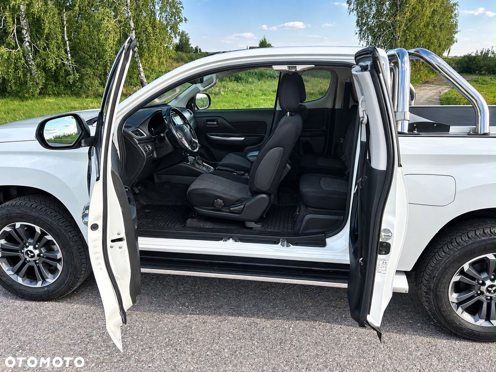 Mitsubishi L200 - 6