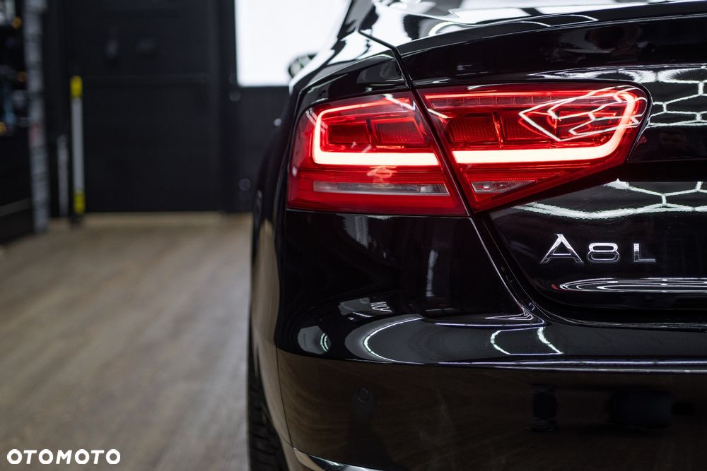 Audi A8 4.0 TFSI Quattro tiptronic - 10
