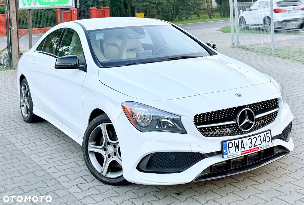 Mercedes-Benz CLA 250 4-Matic AMG Line - 12