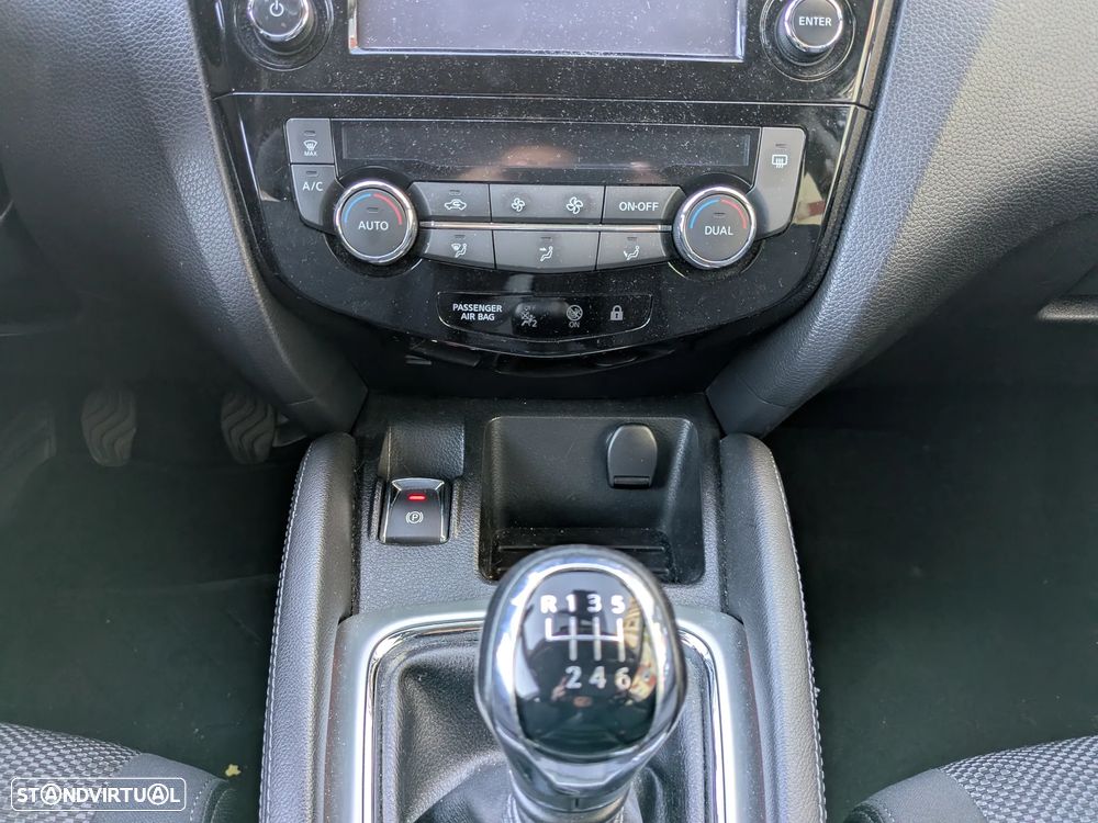 Nissan Qashqai 1.5 dCi 360 Pack S - 16