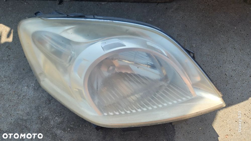 Lampa prawa przednia Fiat Fiorino III Citroen Nemo Bipper 2009r Europa 1353197080 - 1