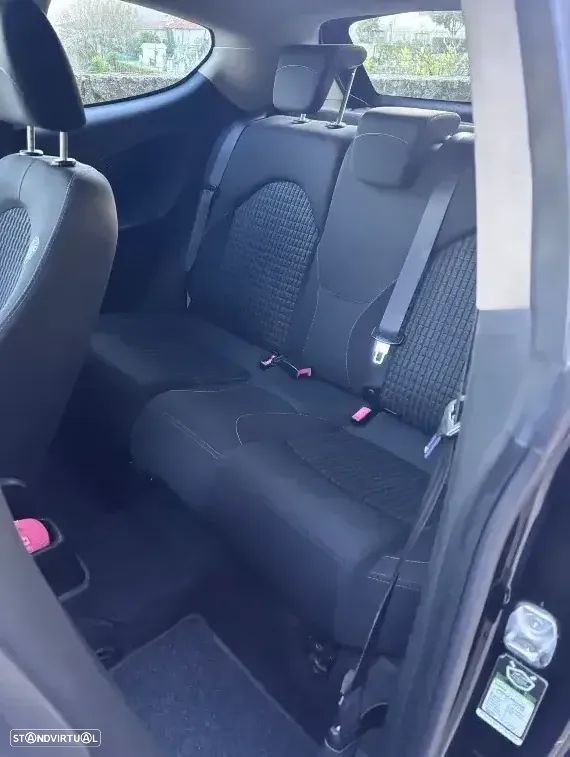 Alfa Romeo MiTo 1.3 JTD Distinctive - 9