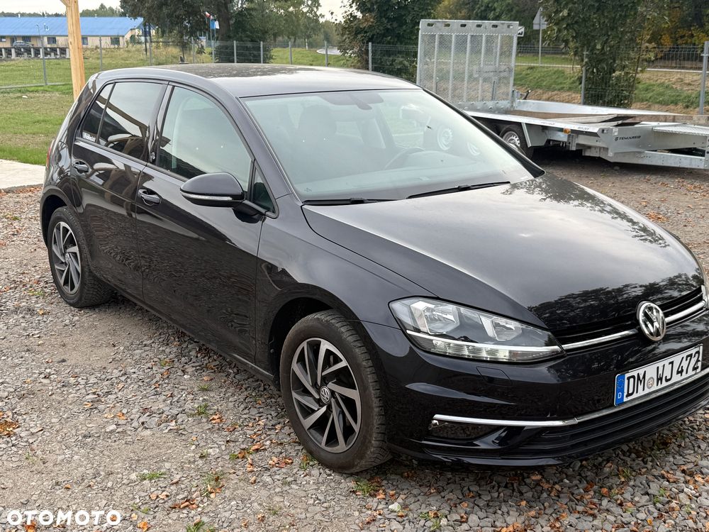 Volkswagen Golf - 5
