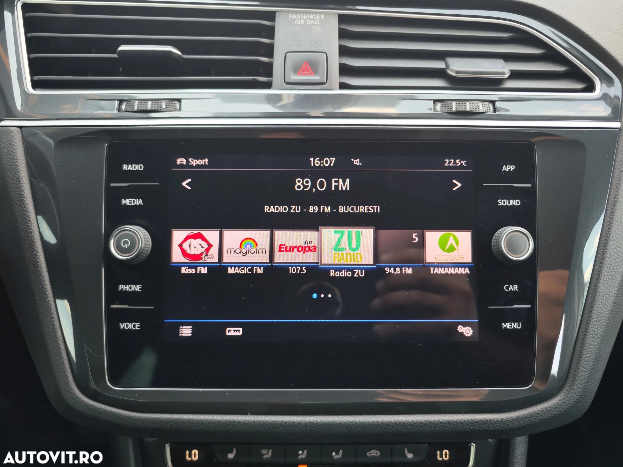Volkswagen Tiguan - 23