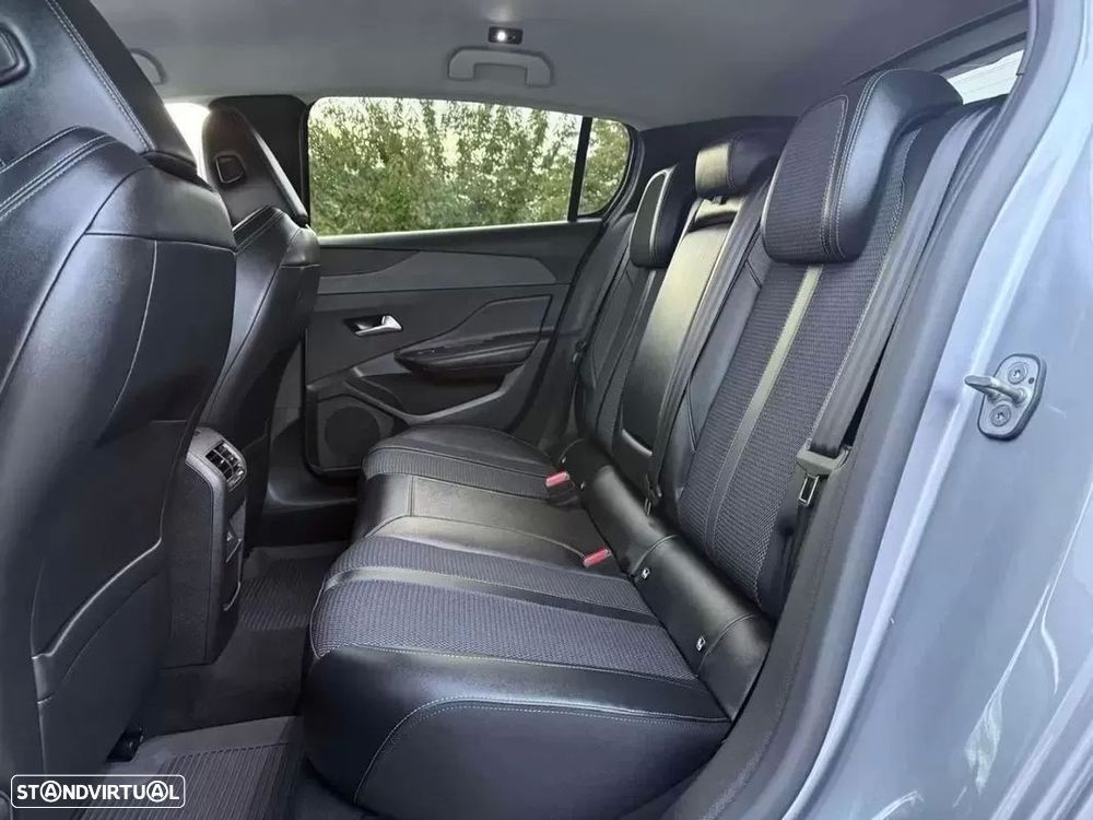 Peugeot 308 1.5 BlueHDi Allure EAT8 - 10