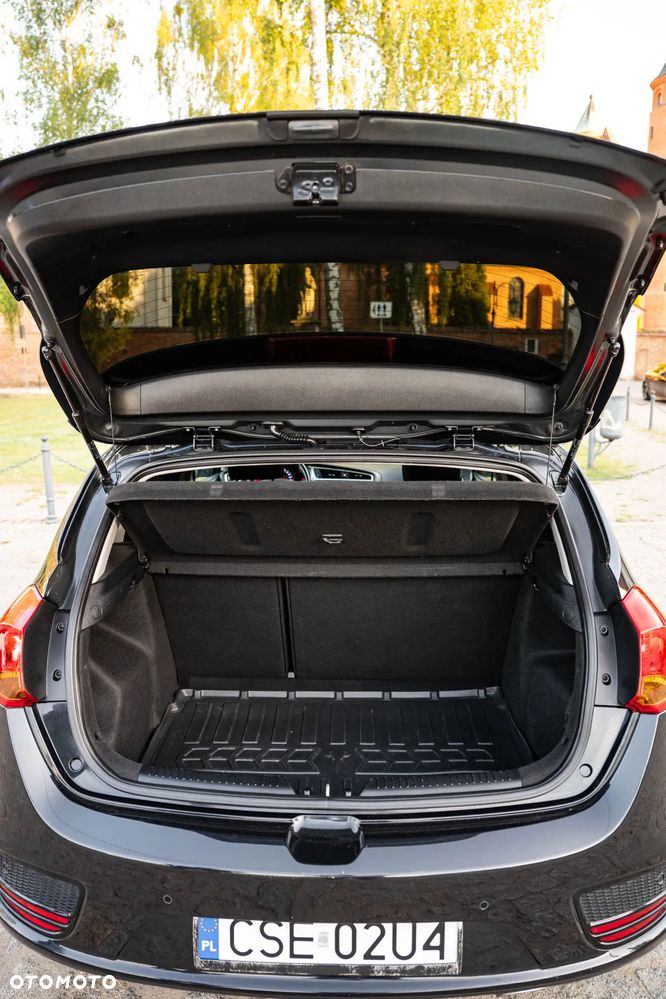 Kia Ceed 1.4 Attract - 20