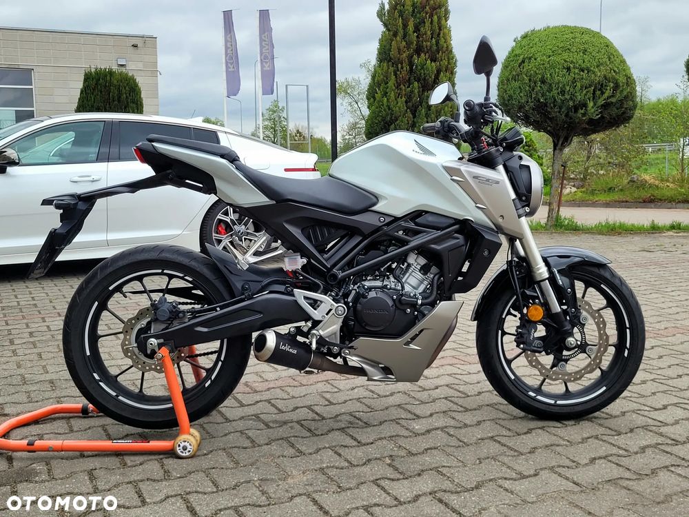 Honda CB - 11