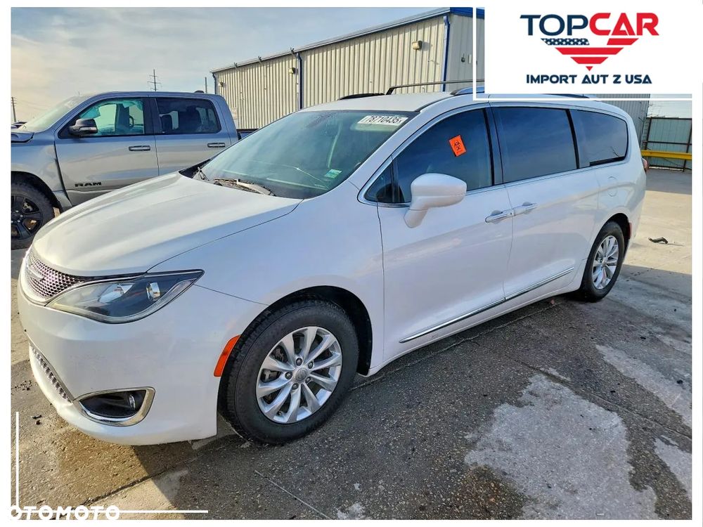Chrysler Pacifica ver-3-3-se - 1
