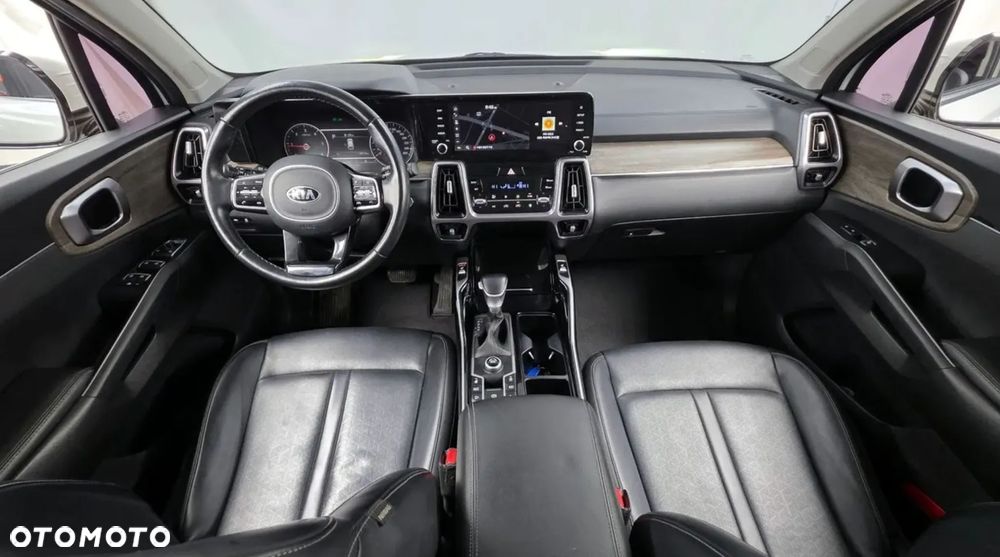 Kia Sorento - 6