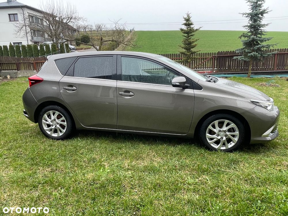 Toyota Auris 1.2 Turbo Comfort - 15