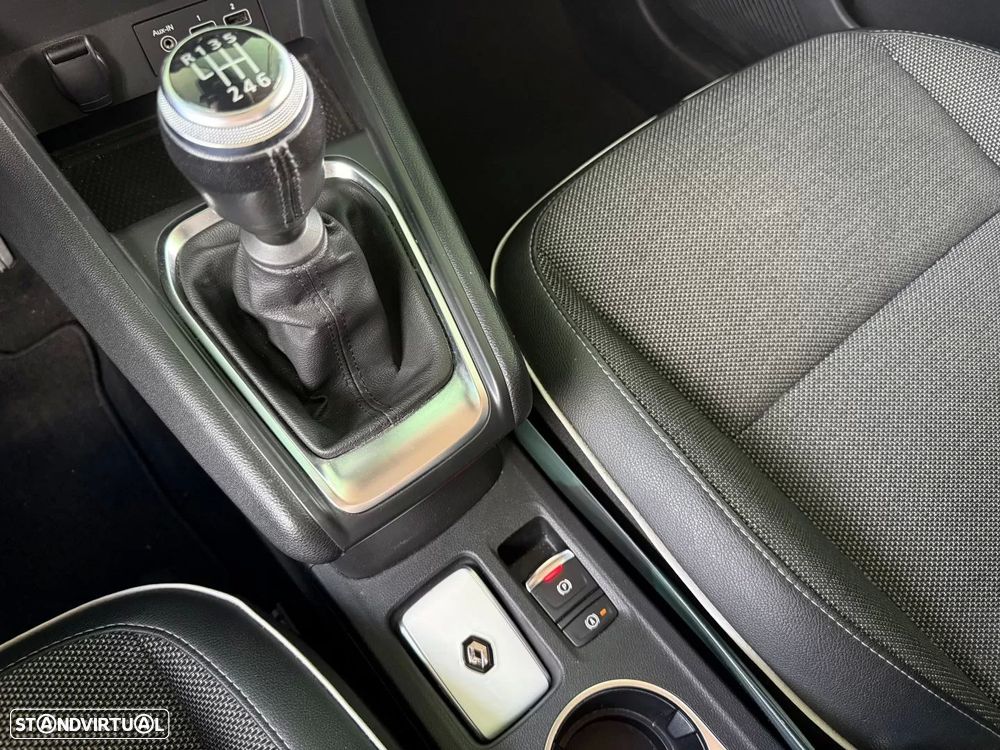 Renault Captur 1.0 TCe Intens - 14