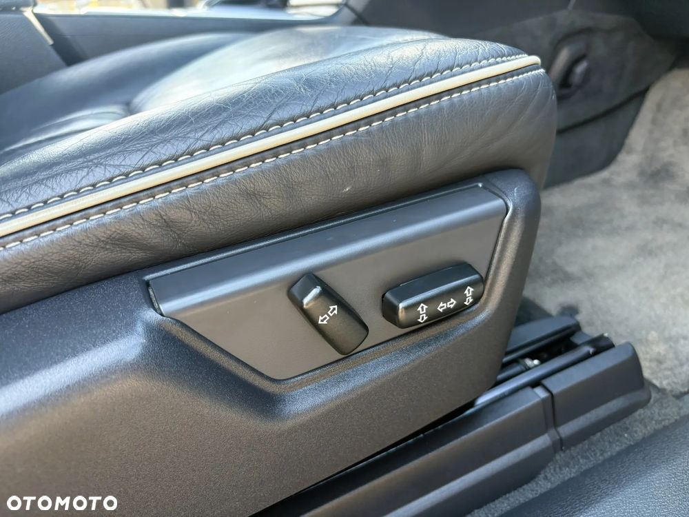 Volvo XC 90 - 24
