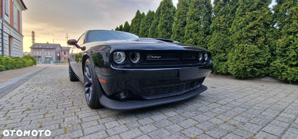 Dodge Challenger 6.4 Scat Pack - 13