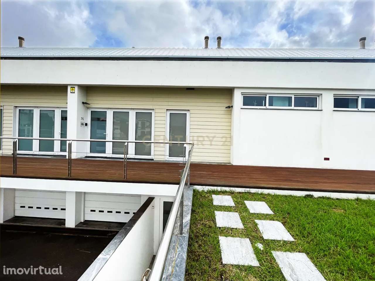 Apartamento T4 triplex com vista mar na Praia da Vitória - Grande imagem: 4/16