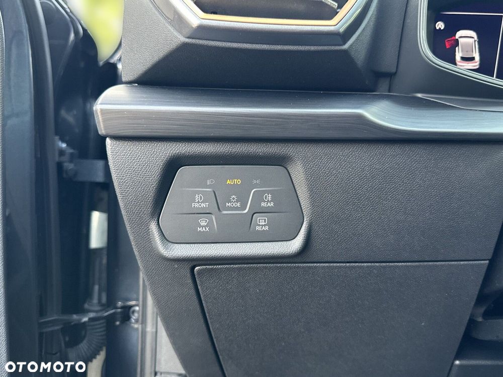 Cupra Formentor 1.5 TSI DSG - 32