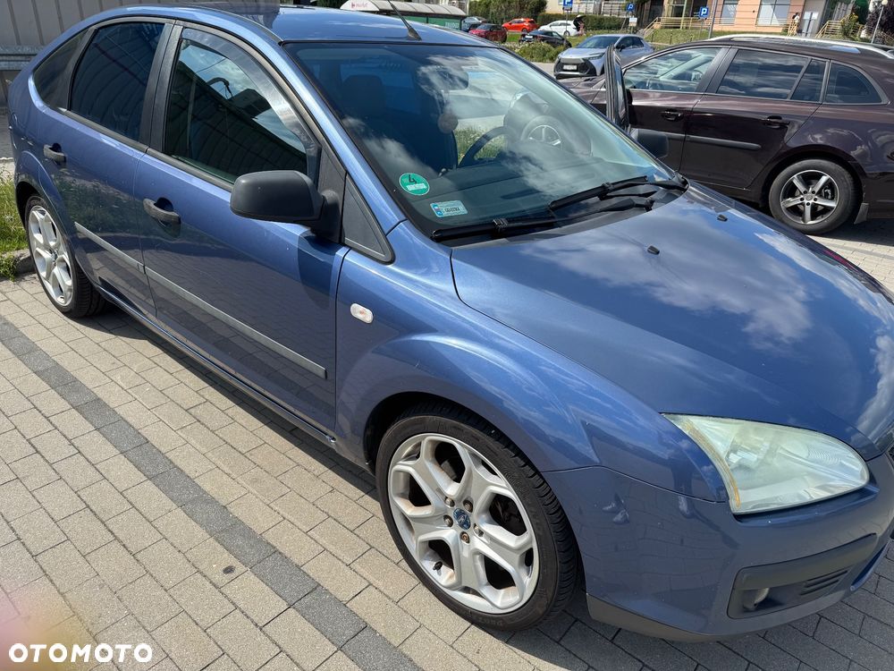 Ford Focus 2.0 TDCi Ghia - 1