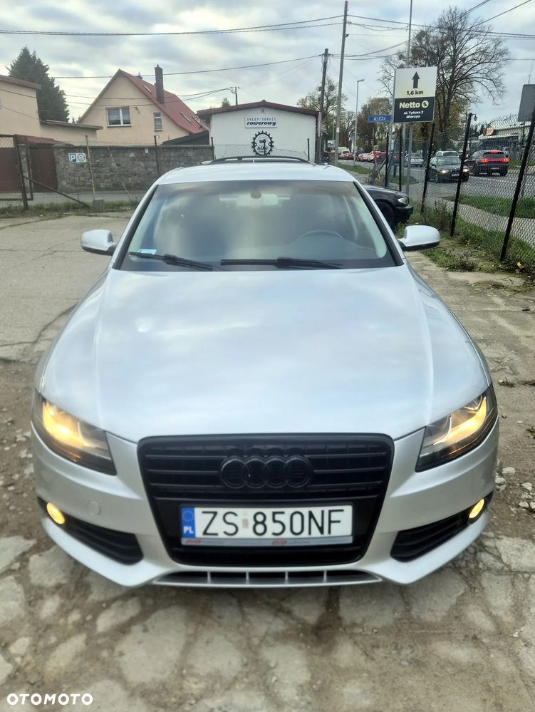 Audi A4 Limousine - 5