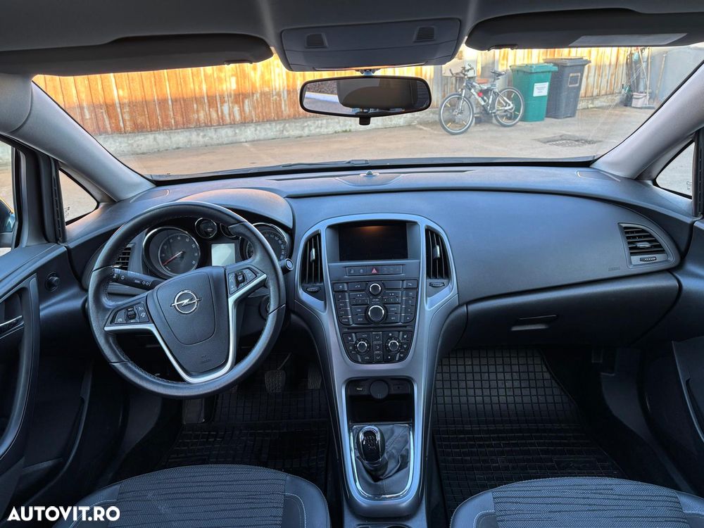 Opel Astra 1.4 Turbo ECOTEC Enjoy - 14