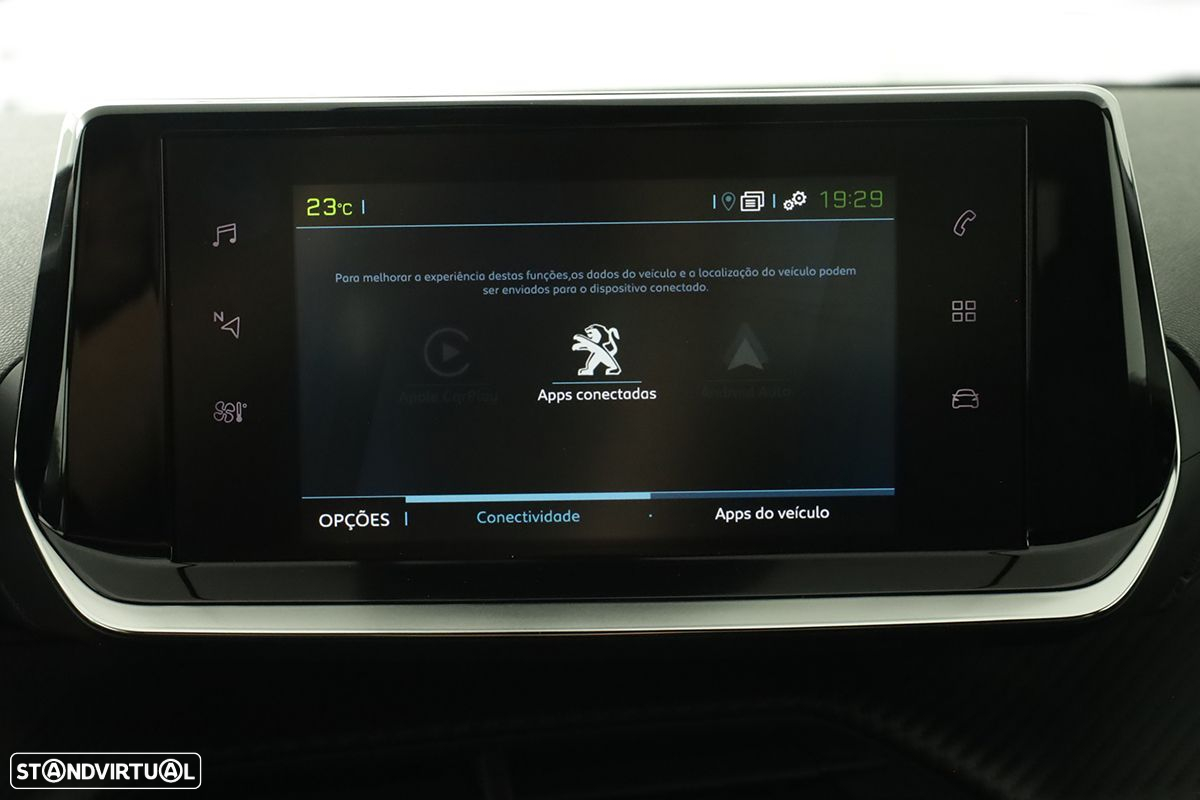 Peugeot e-2008 50 kWh GT - 13