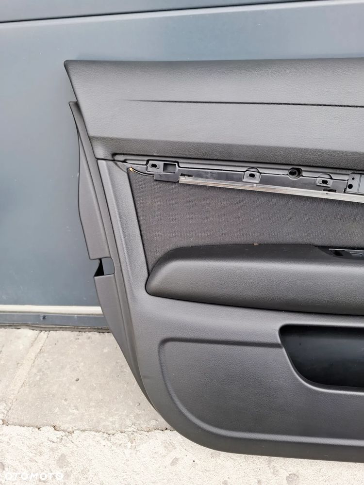 Boczki Drzwi Komplet Czarne Ambiente Audi A6 C6 Kombi/Sedan - 3