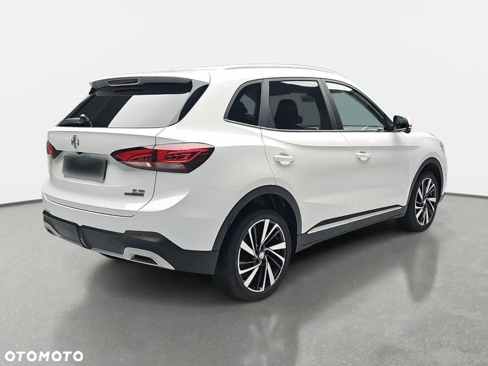 MG ZS 1.5 HEV+ Exclusive - 5