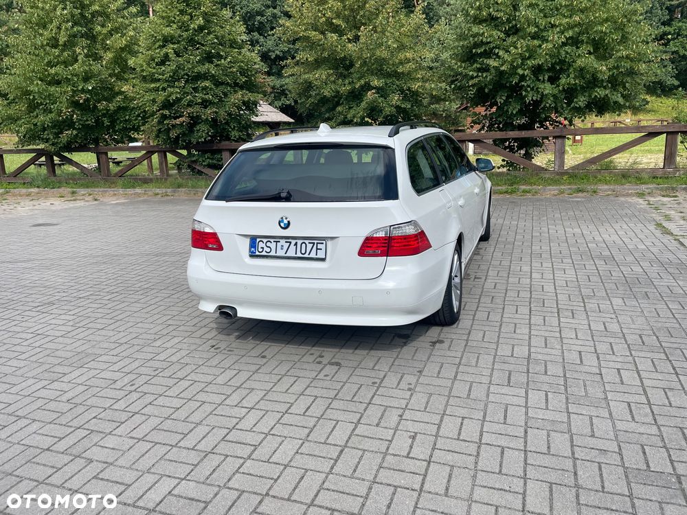 BMW Seria 5 520d - 2
