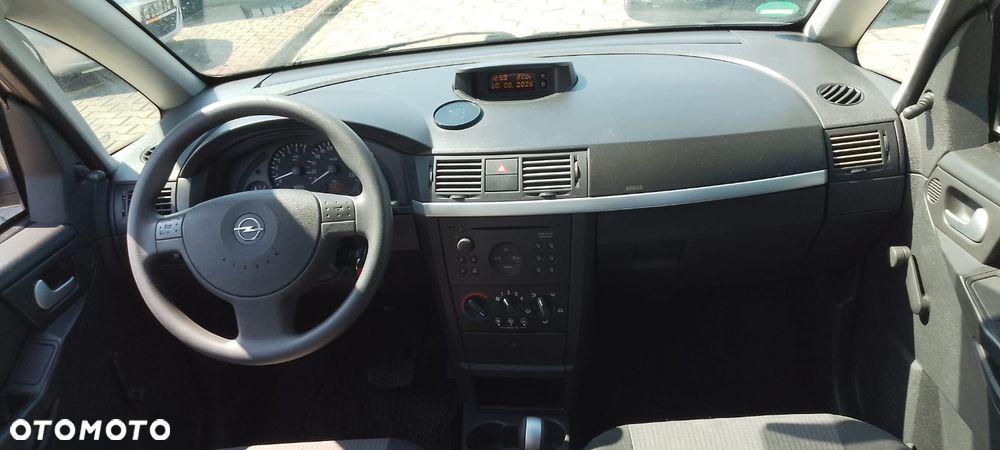 Opel Meriva ver-1-6-16v-cosmo-easytronic - 7