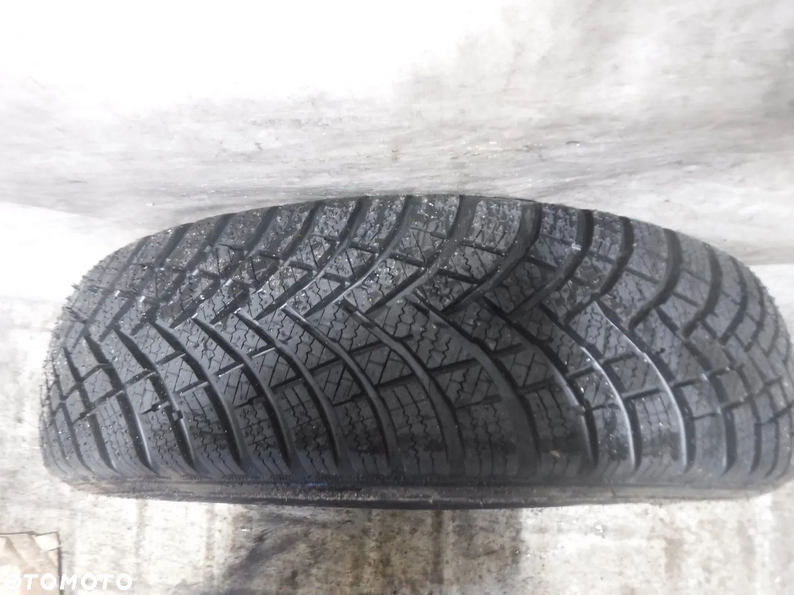 nowa opona zimowa Hankook WiNter icept RS3 W462 175/70 R14 84t - 1