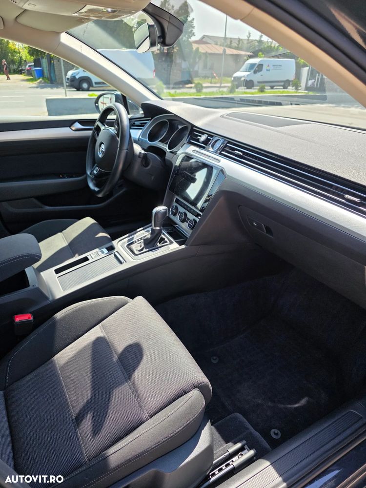 Volkswagen Passat 1.5 TSI ACT DSG Comfortline - 14