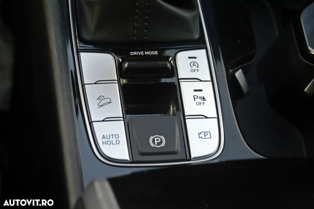 Hyundai Tucson 1.6 CRDi 48V-Hybrid 2WD DCT Select - 26