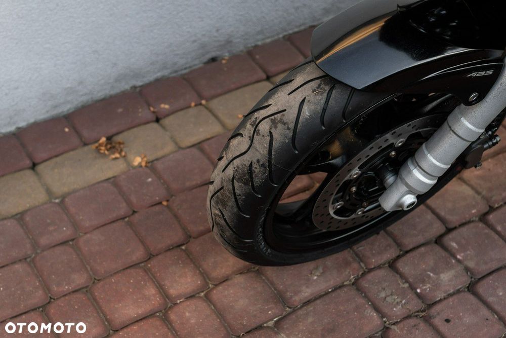 Yamaha FZ - 9