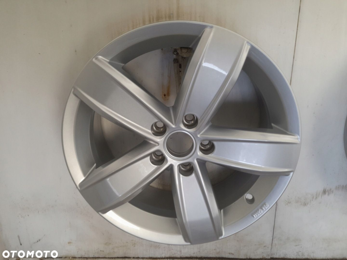 Felgi aluminiowe Volkswagen OE 3G0071497B 6.5" x 17" 5x112 ET41 - 5