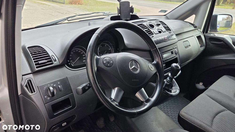 Mercedes-Benz Vito W639 - 5