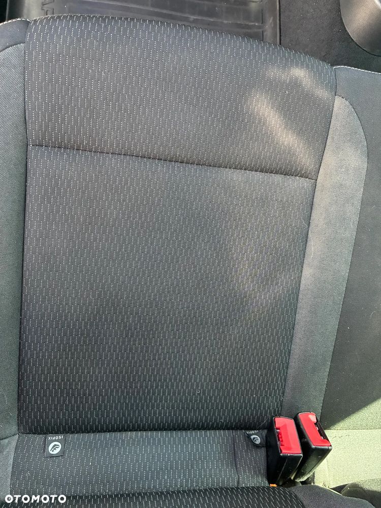 Skoda RAPID 1.2 TSI Ambition - 8