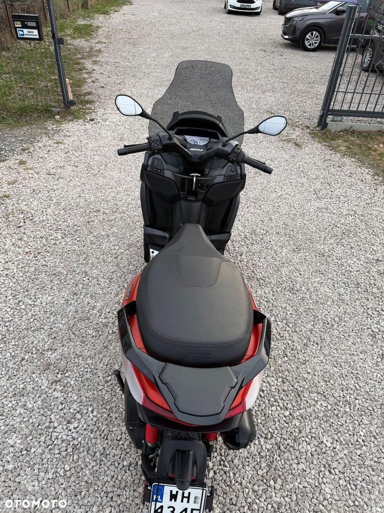 Piaggio MP-3 - 17