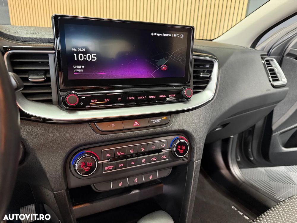 Kia XCeed 1.6 GDI 6DCT PHEV Vision - 9