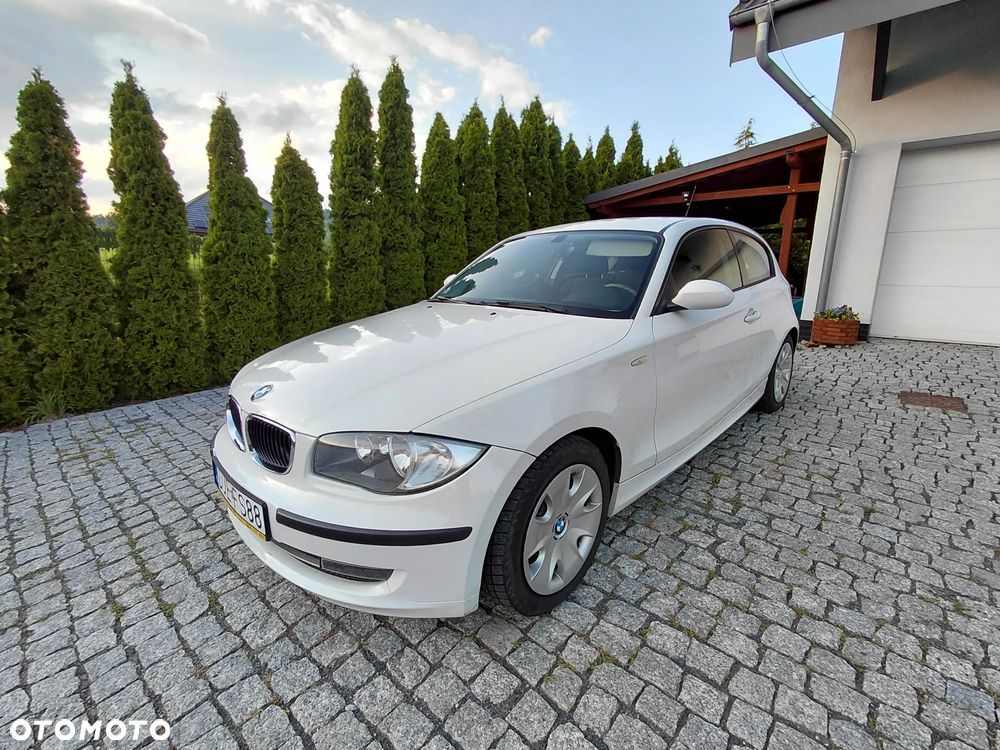 BMW Seria 1 116i - 1