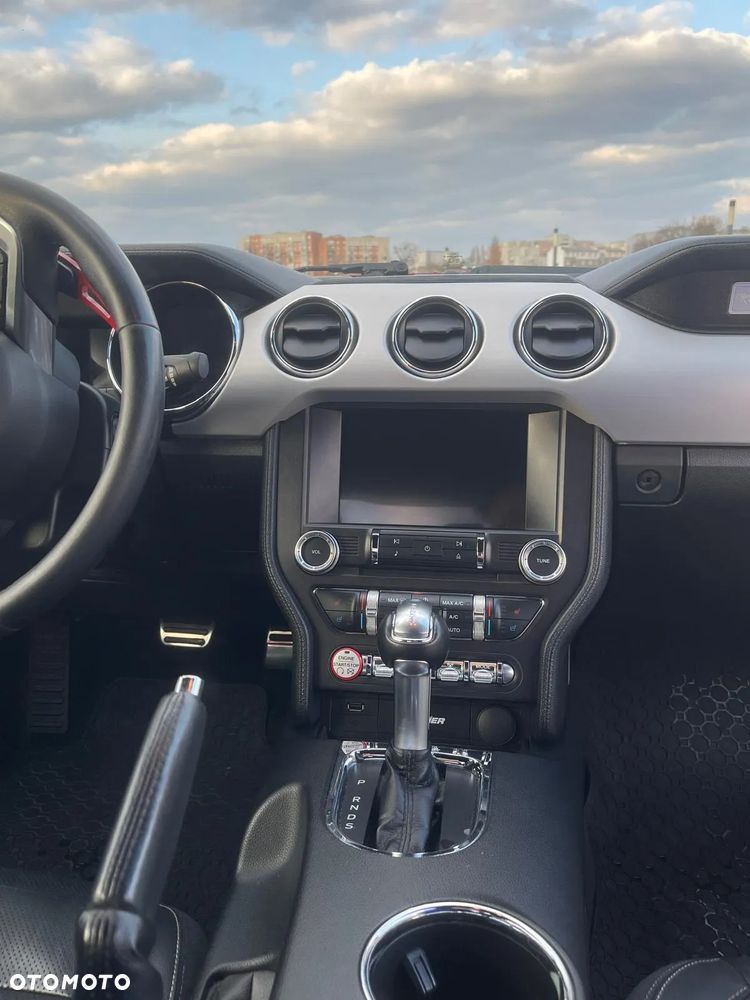 Ford Mustang 2.3 EcoBoost - 12
