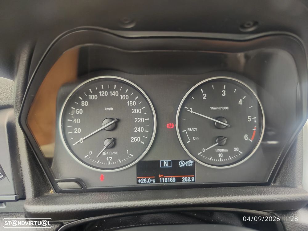 BMW 216 Active Tourer d Advantage - 28